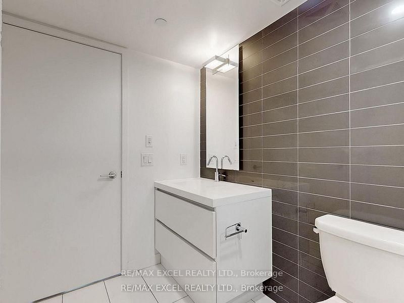 85 Queens Wharf Rd, unit 3911 for sale