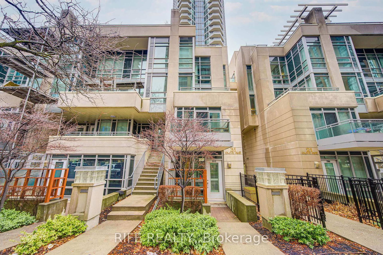 31 Olive Ave, unit 223 for sale