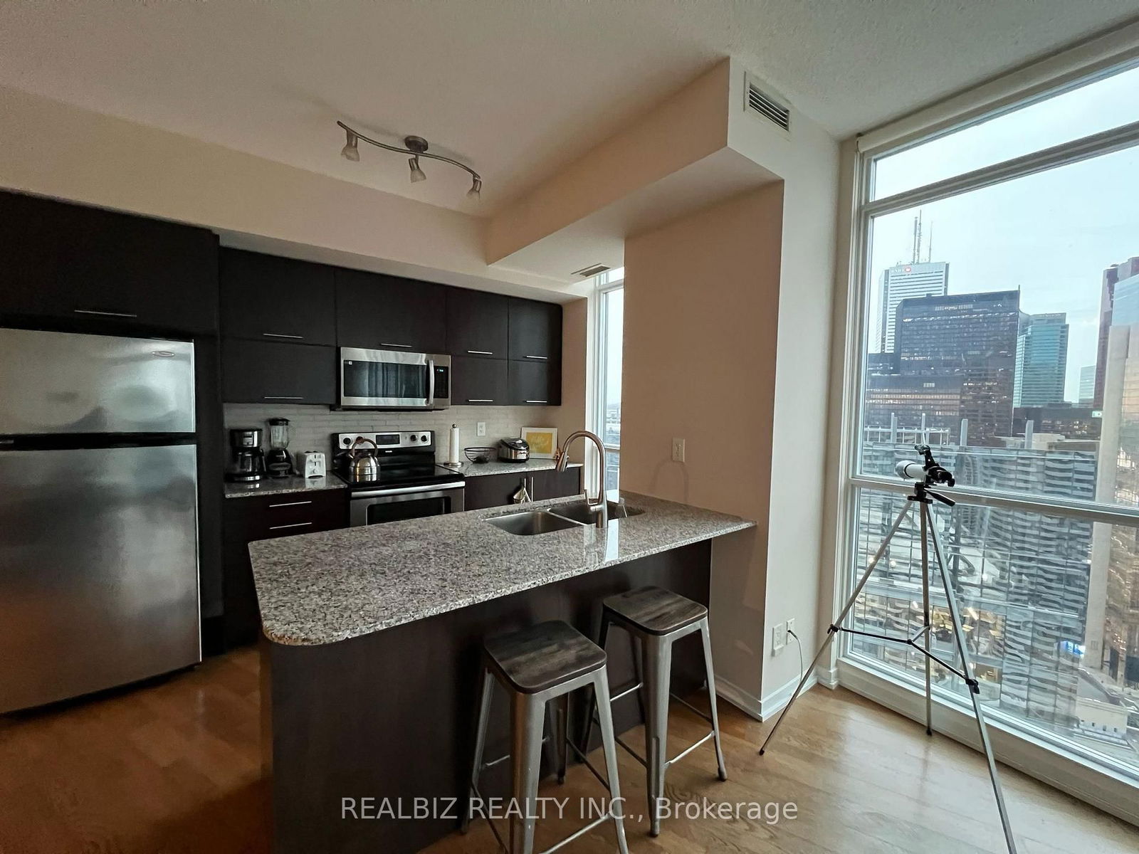 65 Bremner Blvd, unit 4308 for rent