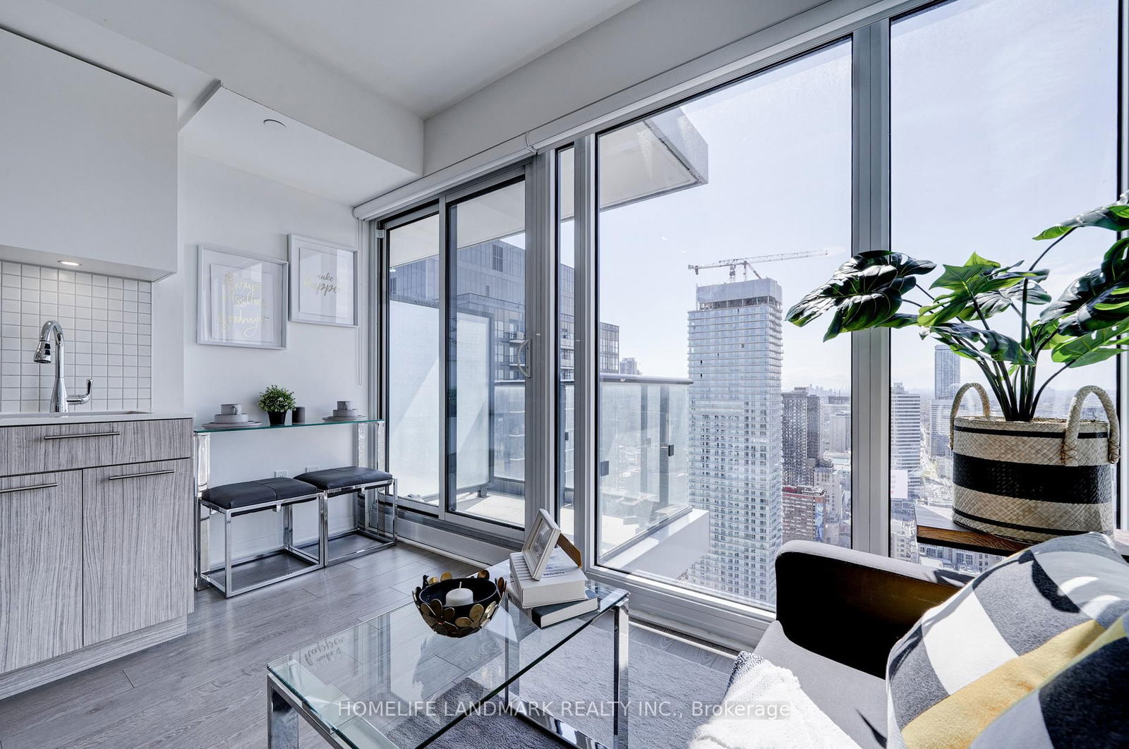 251 Jarvis St, unit 4307 for sale