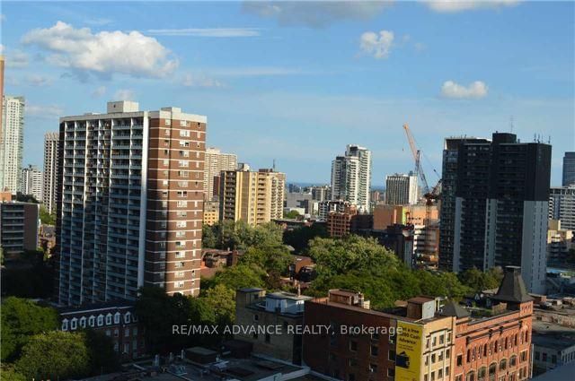 75 St Nicholas St, unit 1408 for rent