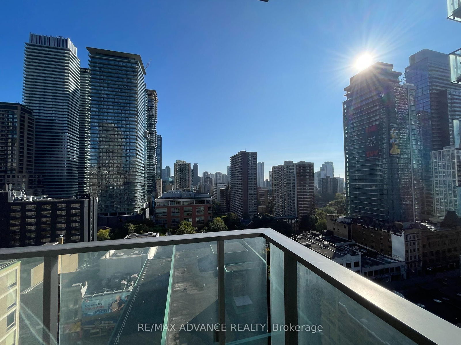 75 St Nicholas St, unit 1408 for rent