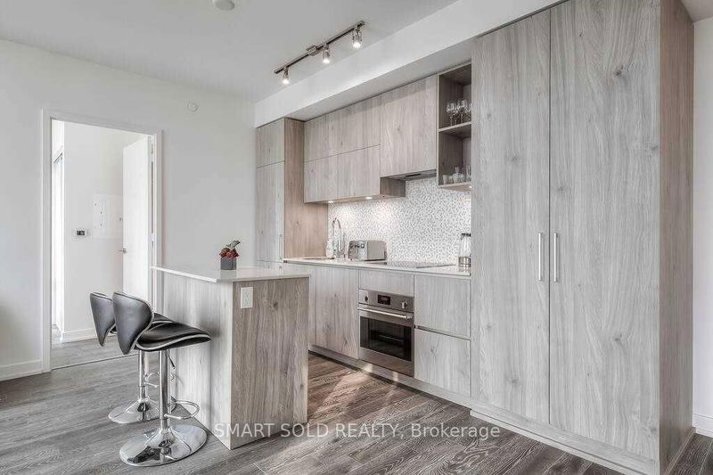 1 Yorkville Ave, unit 2211 for rent