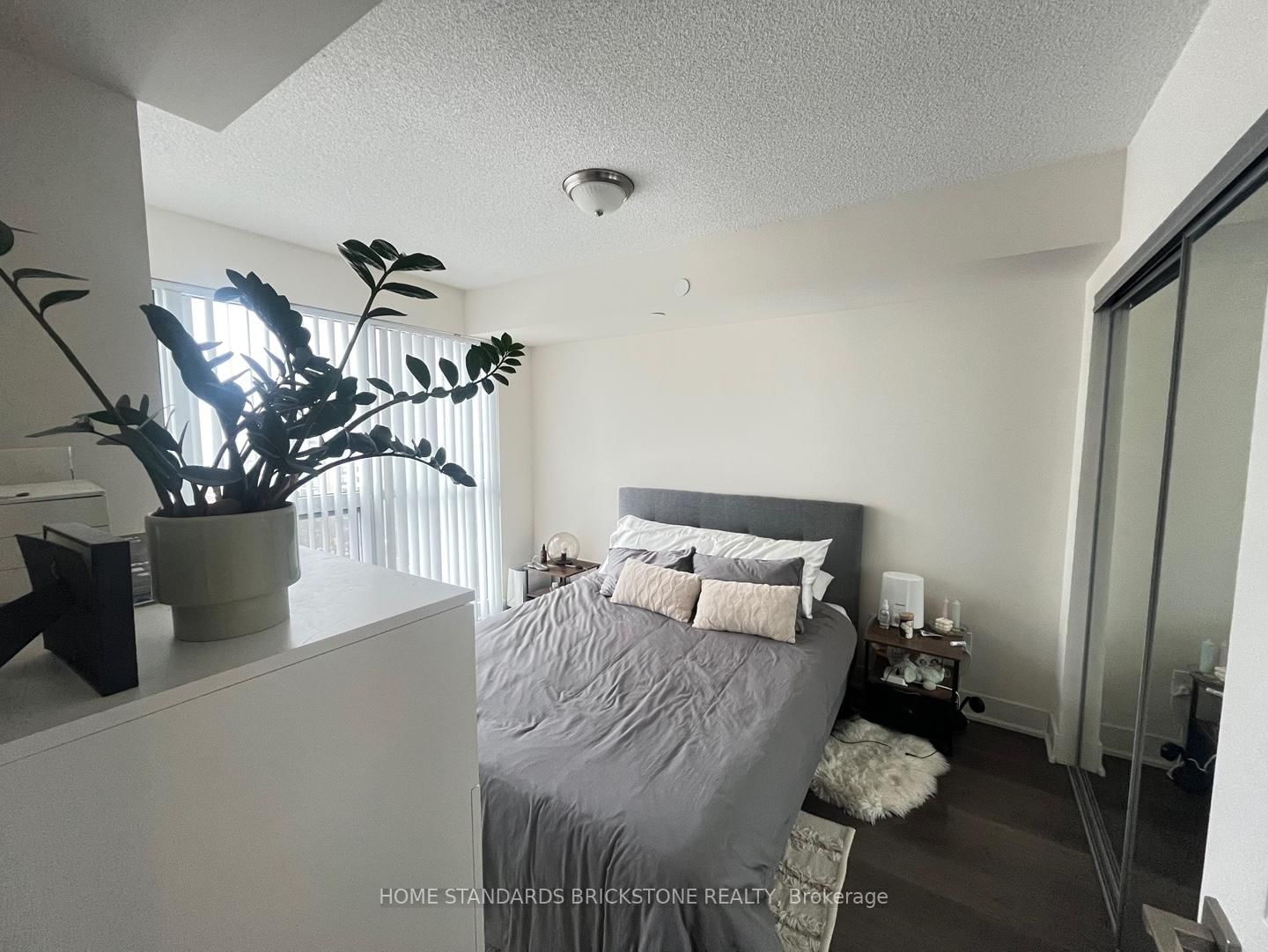 88 Sheppard Ave E, unit 1106 for rent