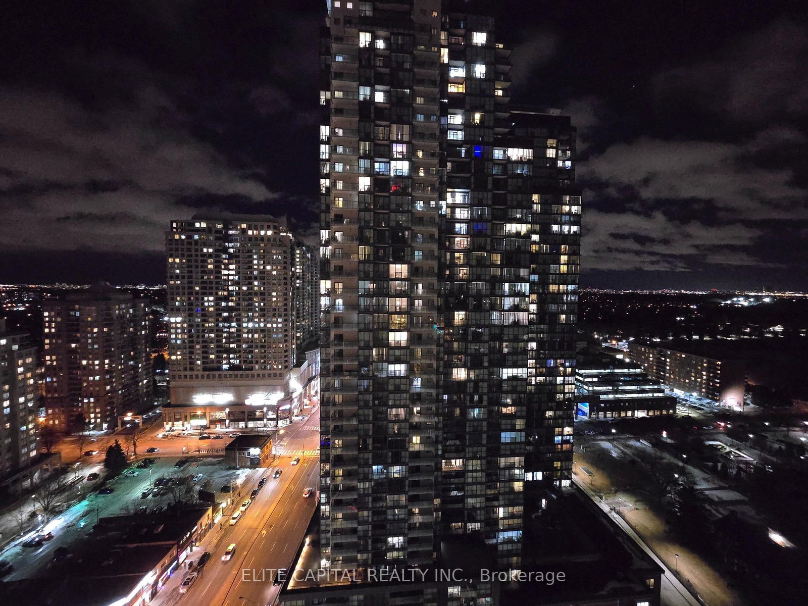 5180 Yonge St, unit 2108 for rent