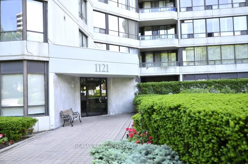 1121 Steeles Ave W, unit 214 for rent