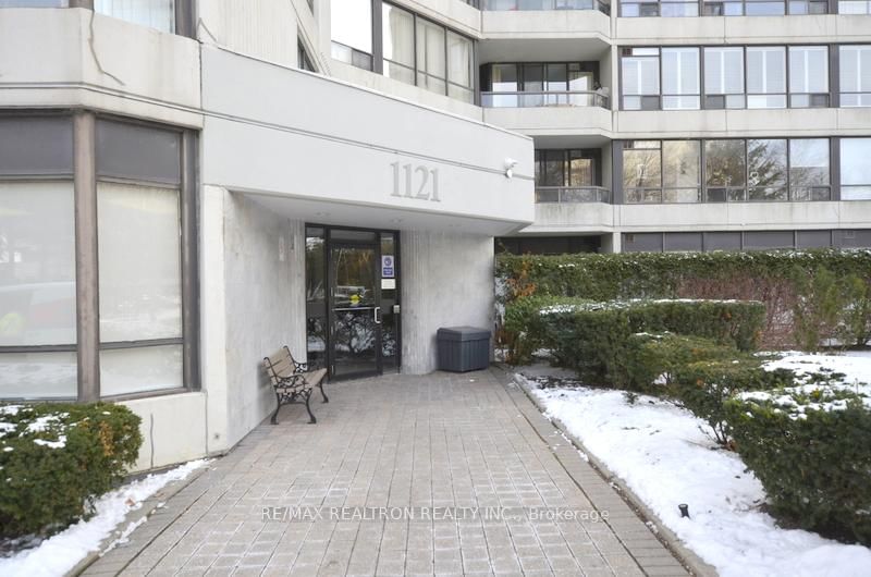 1121 Steeles Ave W, unit 214 for rent