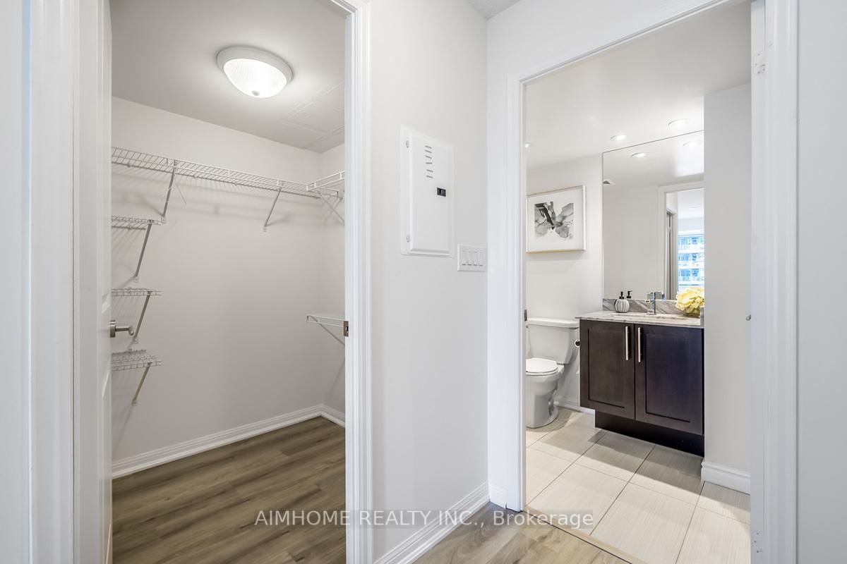 35 Bastion St, unit #1109 for sale