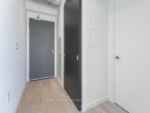 170 Bayview Ave, unit 1402 for rent