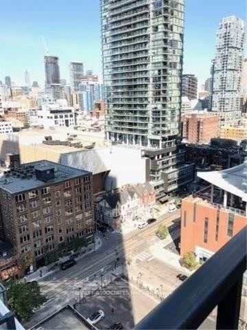 87 Peter St, unit 1712 for rent