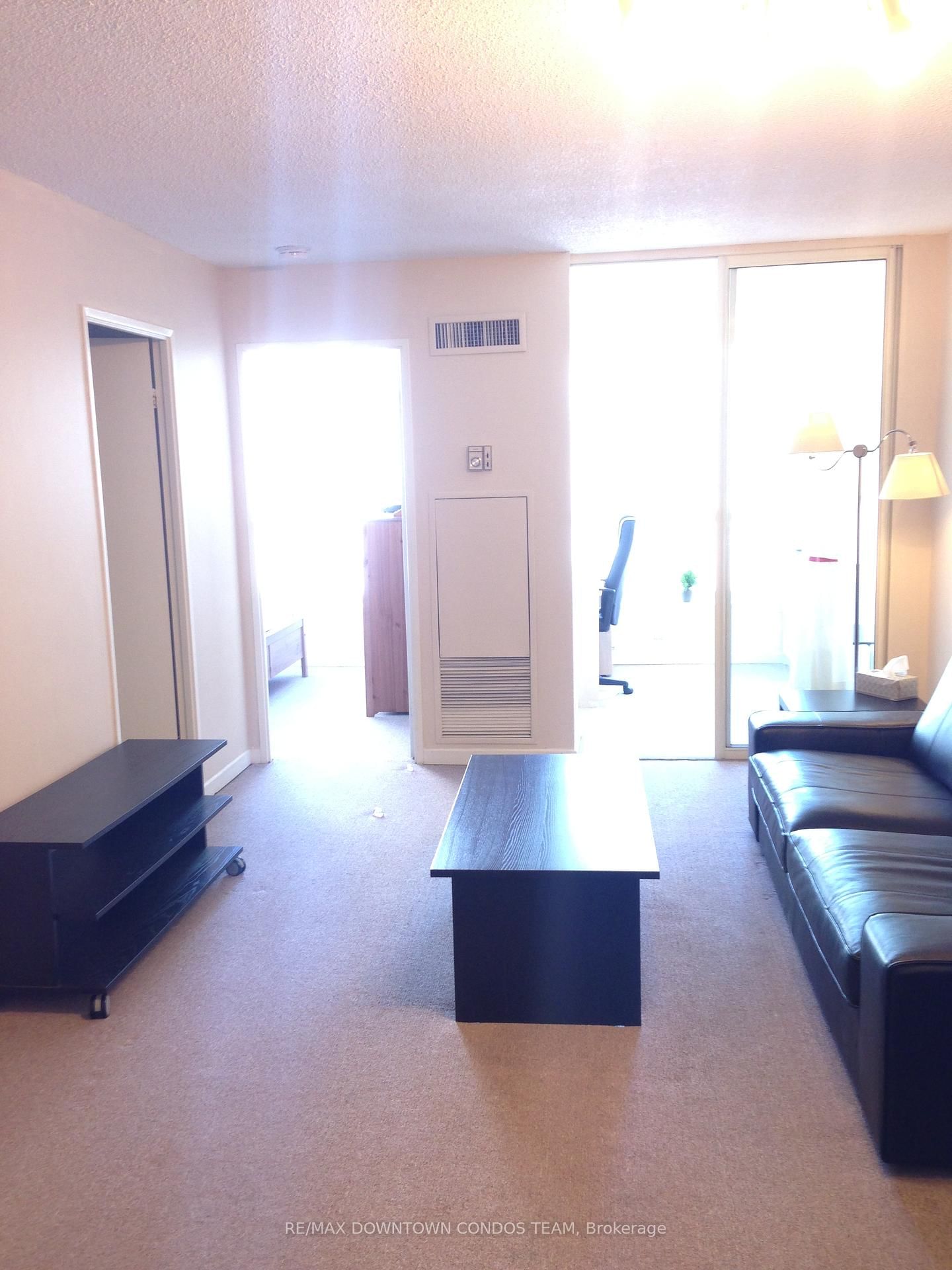 44 St Joseph St, unit 1504 for rent