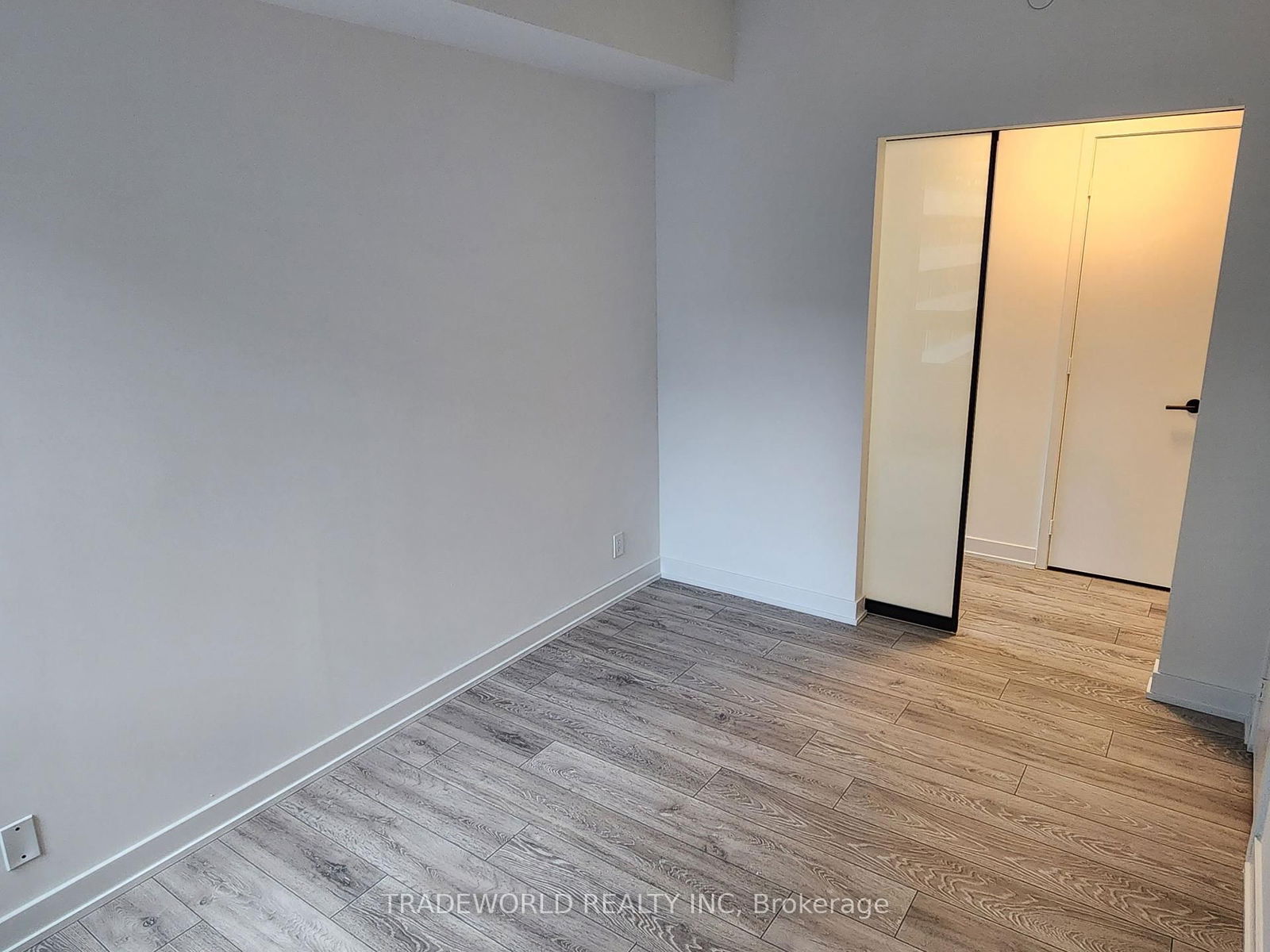 108 Peter St, unit 3606 for rent