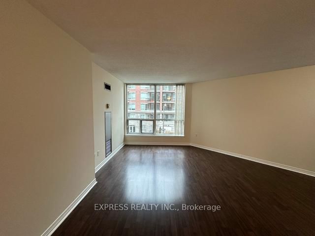 942 Yonge St, unit 314 for rent