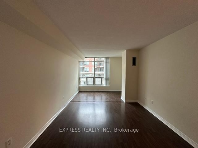 942 Yonge St, unit 314 for rent