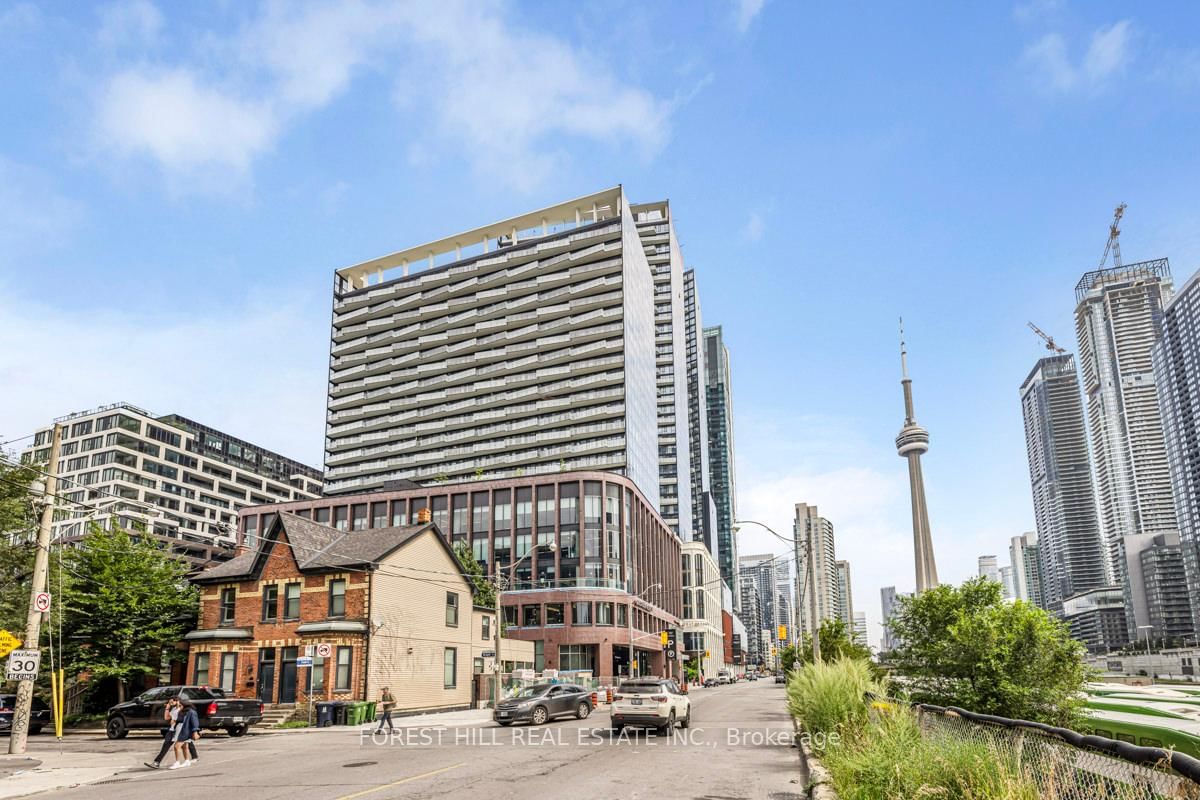 480 Front St W, unit 1302 for sale