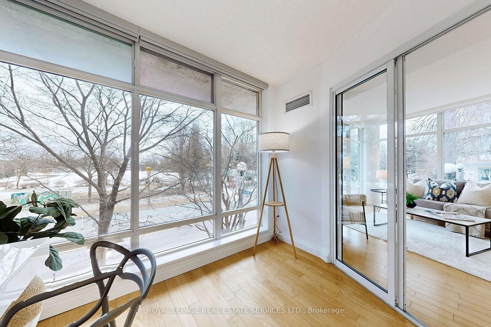 650 Queens Quay, unit 216 for sale