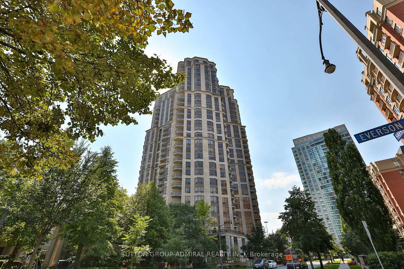 78 Harrison Garden Blvd, unit 1403 for sale