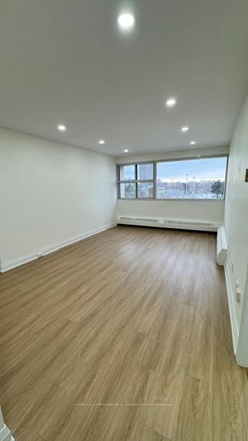 725 Don Mills Rd, unit 505 for sale