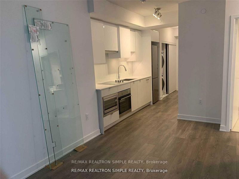 195 Redpath Ave, unit 3001 for rent