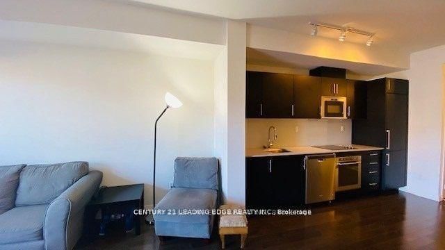 460 Adelaide St E, unit 511 for rent