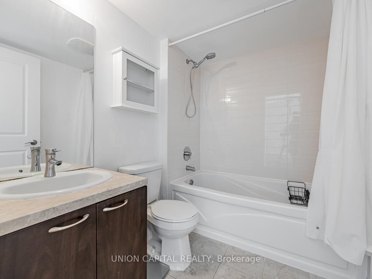 500 St Clair Ave W, unit 608 for rent