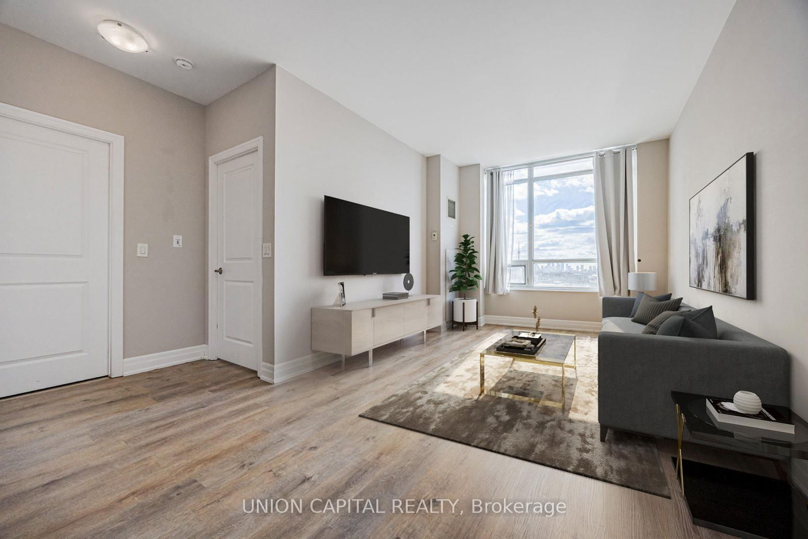 500 St Clair Ave W, unit 608 for rent