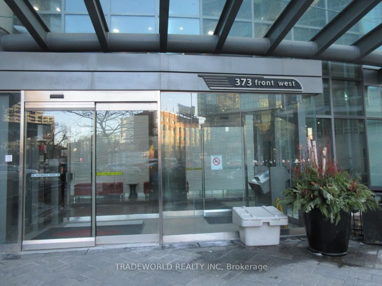 373 Front St W, unit 2611 for rent