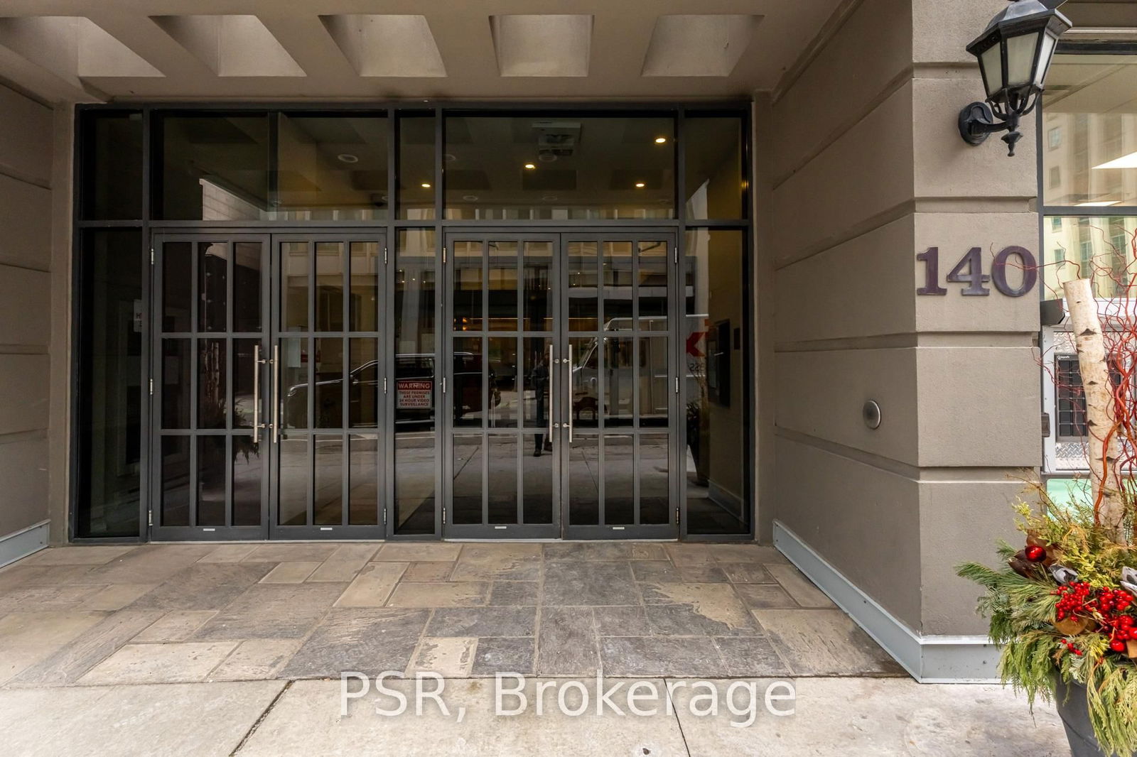 University Plaza Condos, Downtown, Toronto