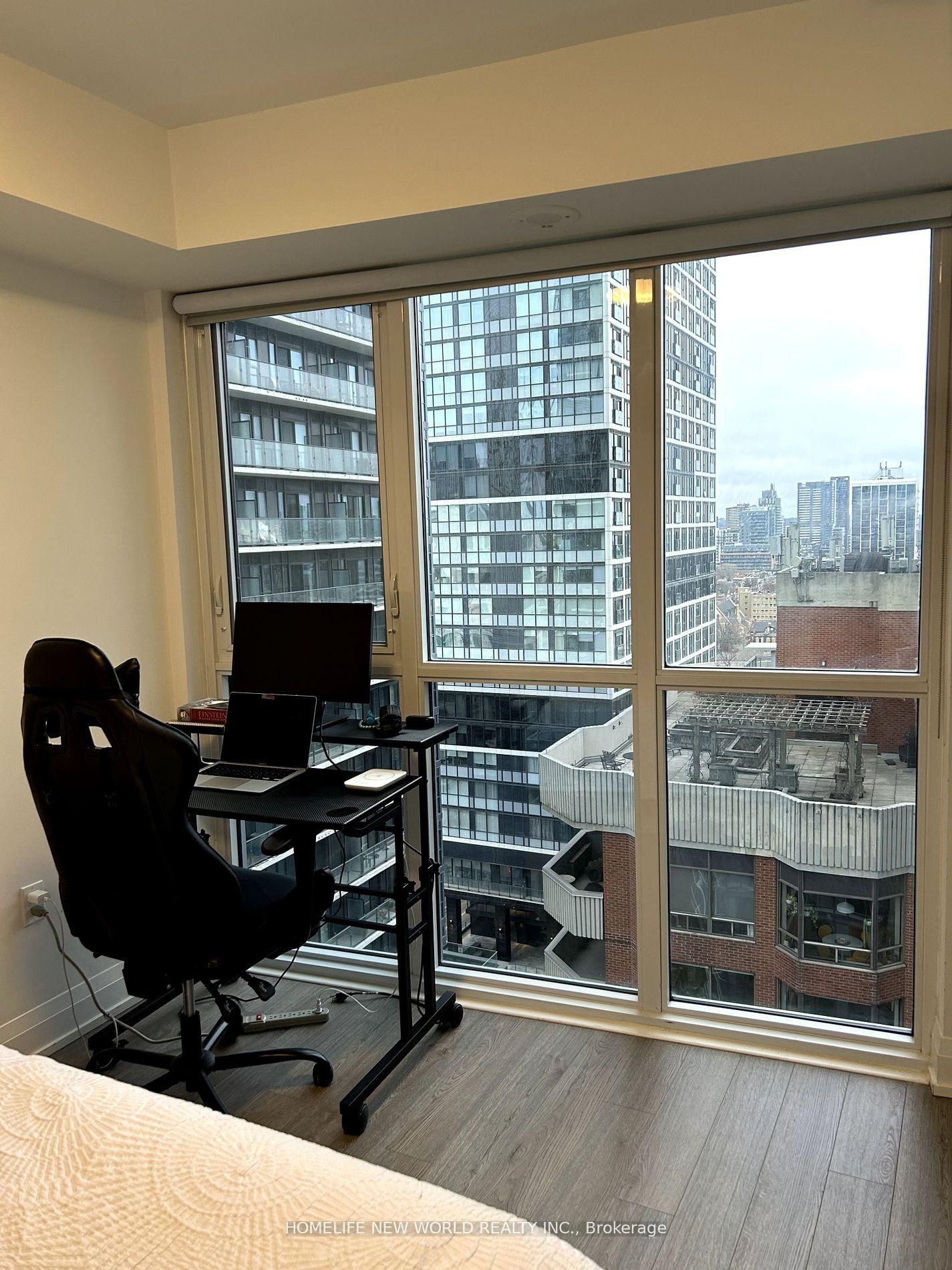 77 Mutual St, unit 1710 for rent