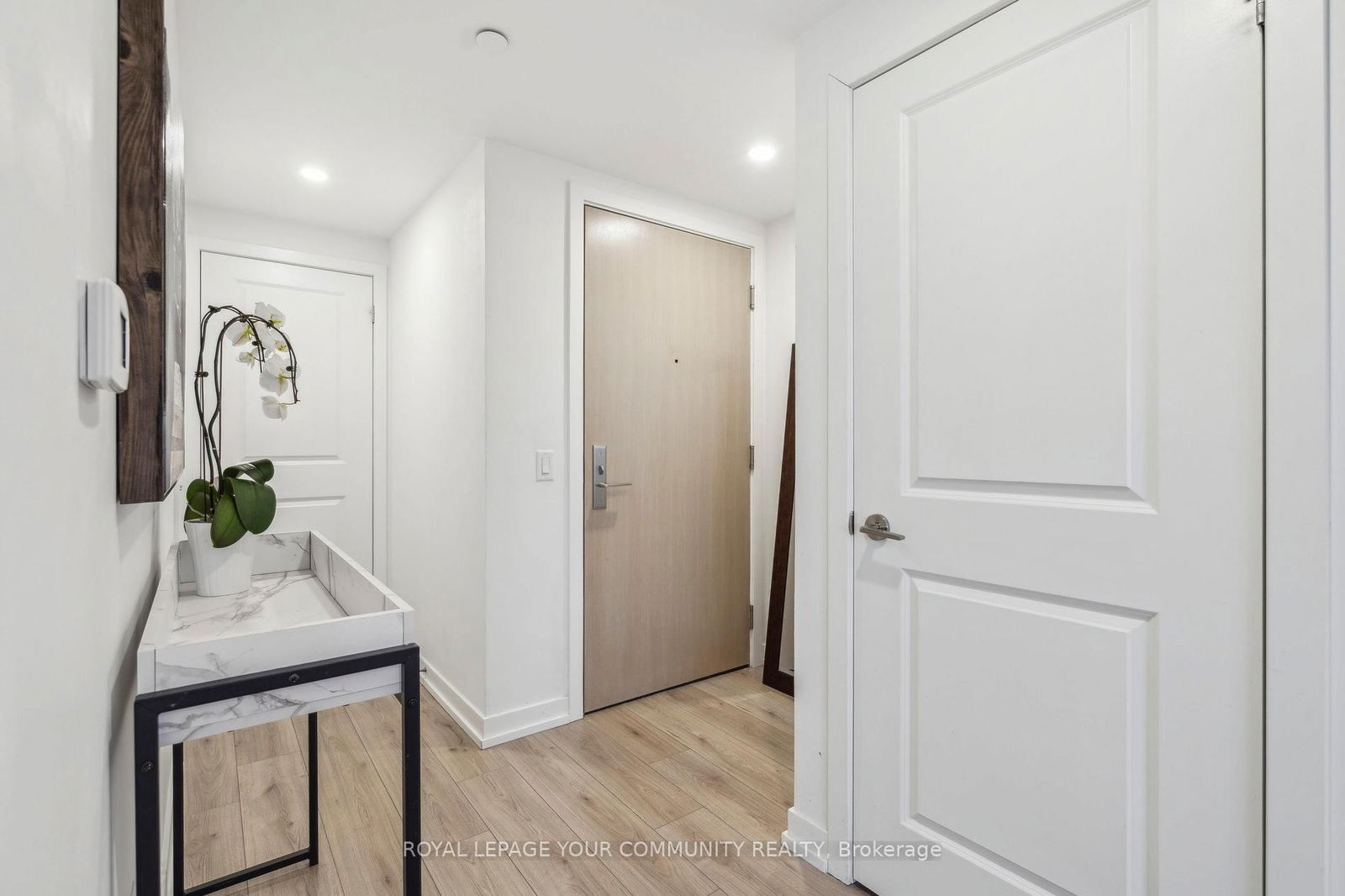 395 Bloor St E, unit 2606 for sale