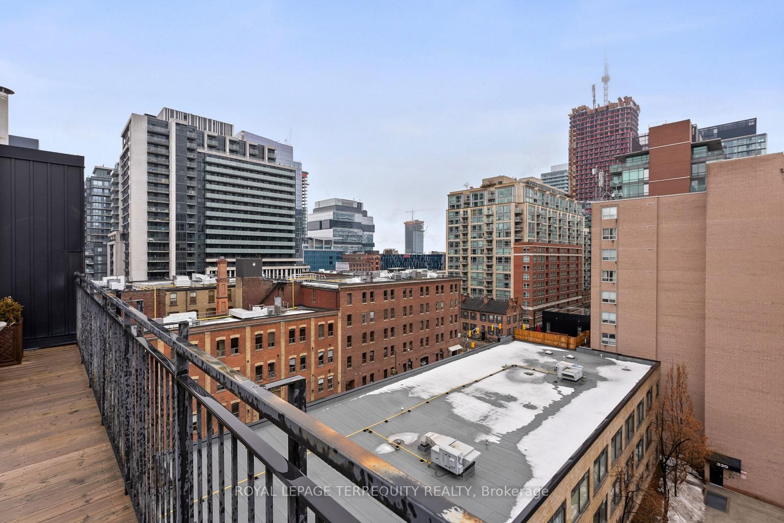 90 Sherbourne St, unit 603 for sale