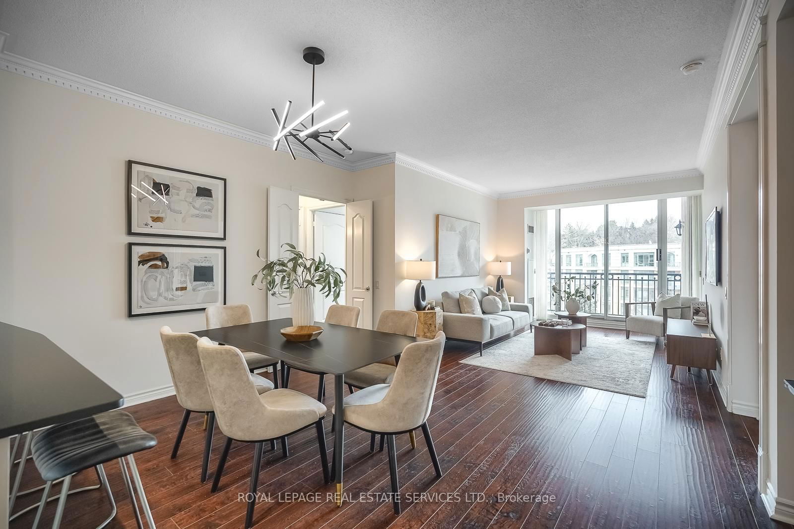 18 William Carson Cres, unit 811 for sale