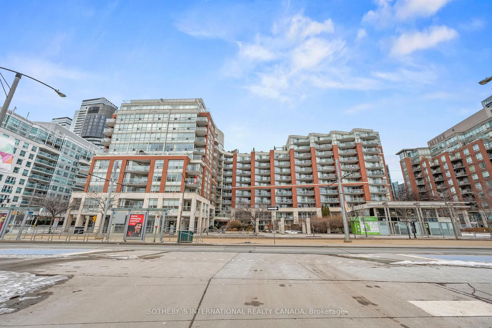 550 Queens Quay W, unit 512 for sale