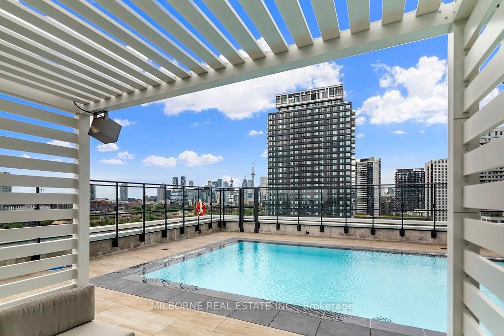 5 Defries St, unit 1508 for sale