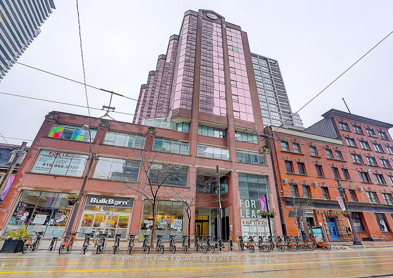 393 King St W, unit 808 for sale