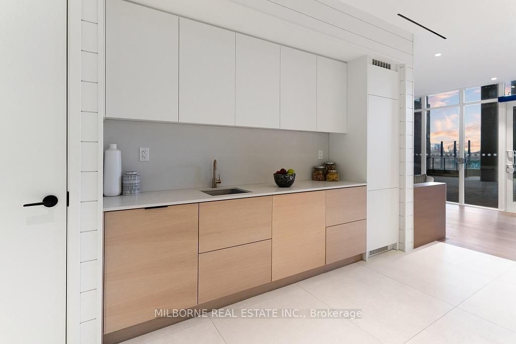 5 Defries St, unit 1412 for sale