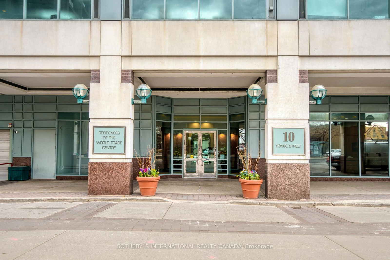 Residences of the World Trade Centre, Downtown, Toronto