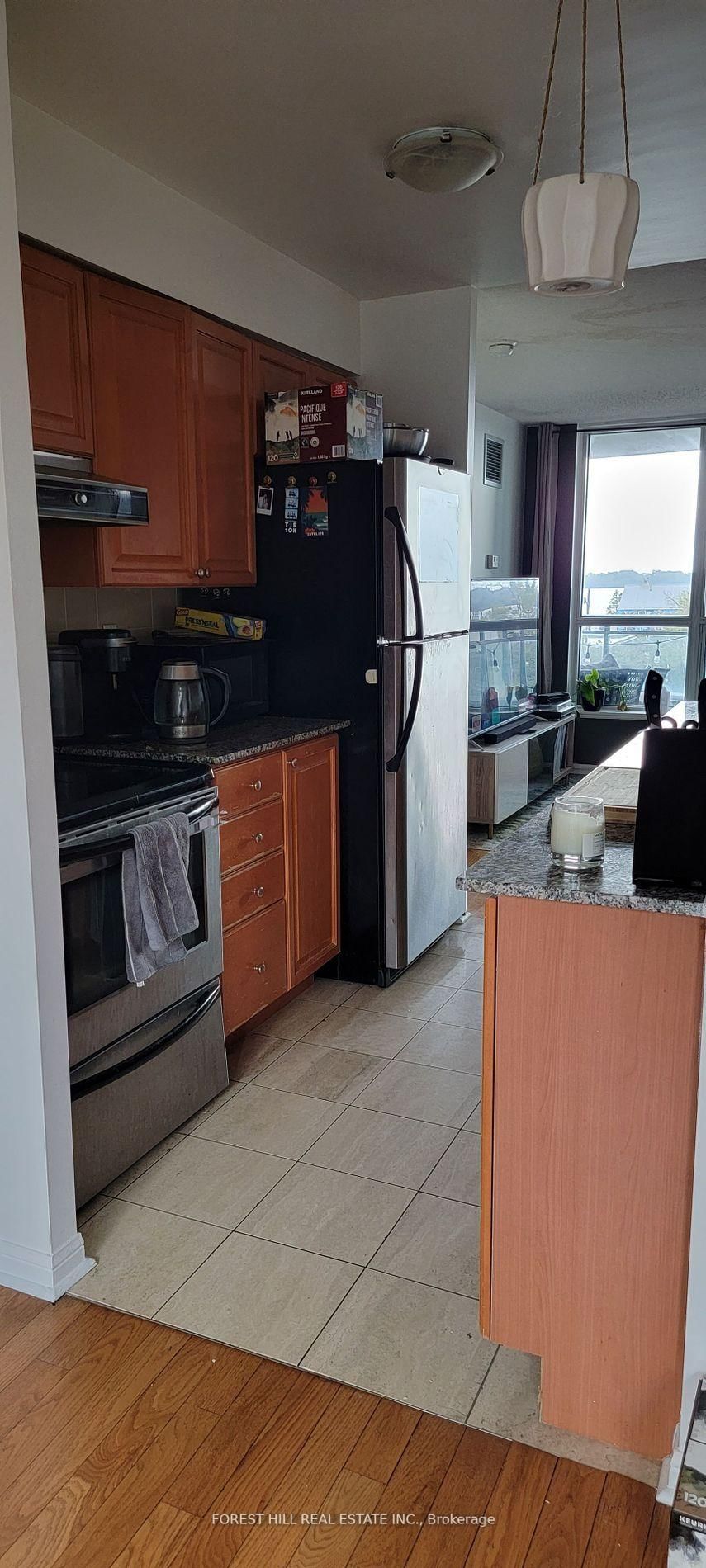 230 Queens Quay W, unit 317 for rent