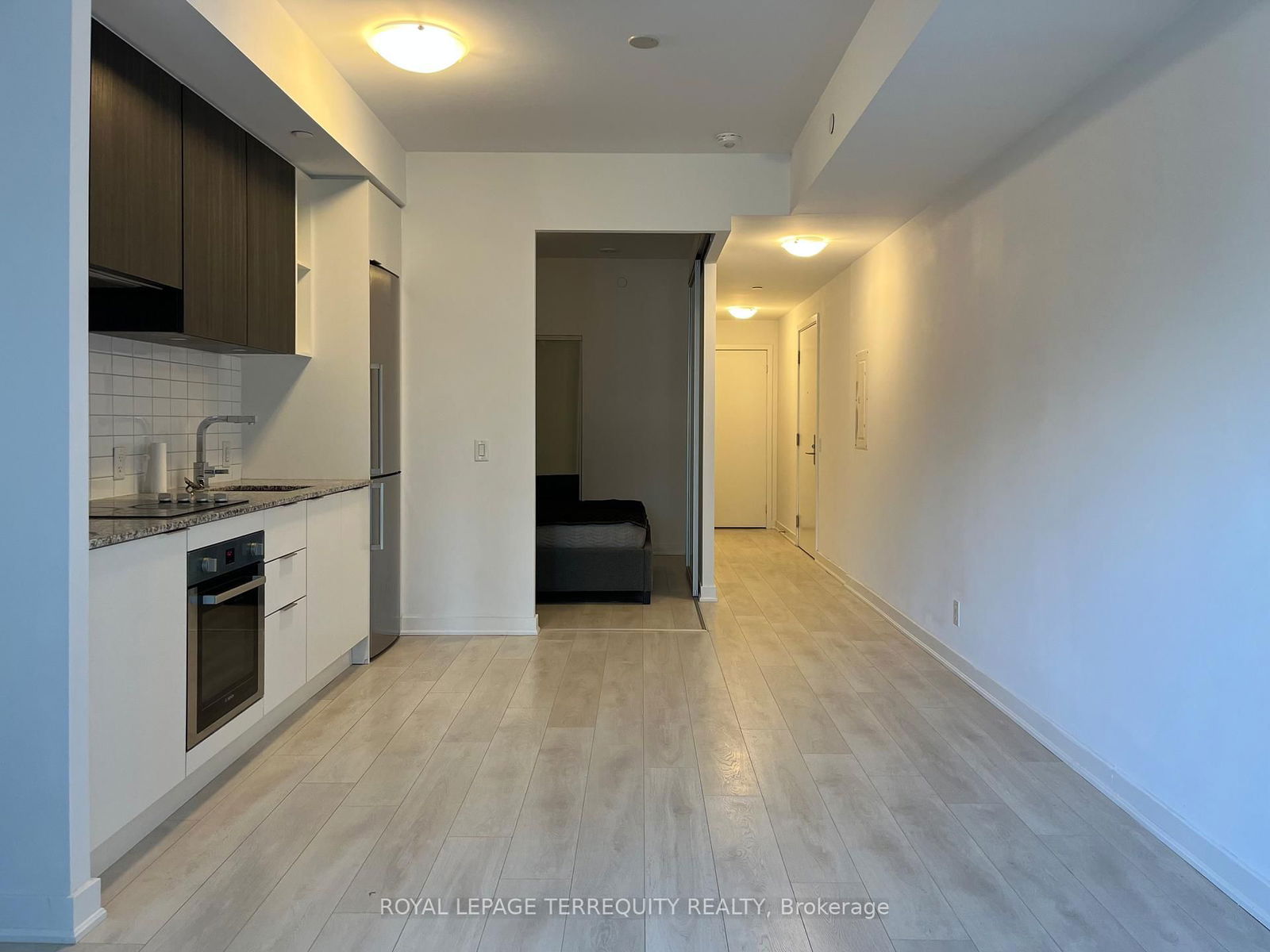 120 Parliament St, unit 423 for sale