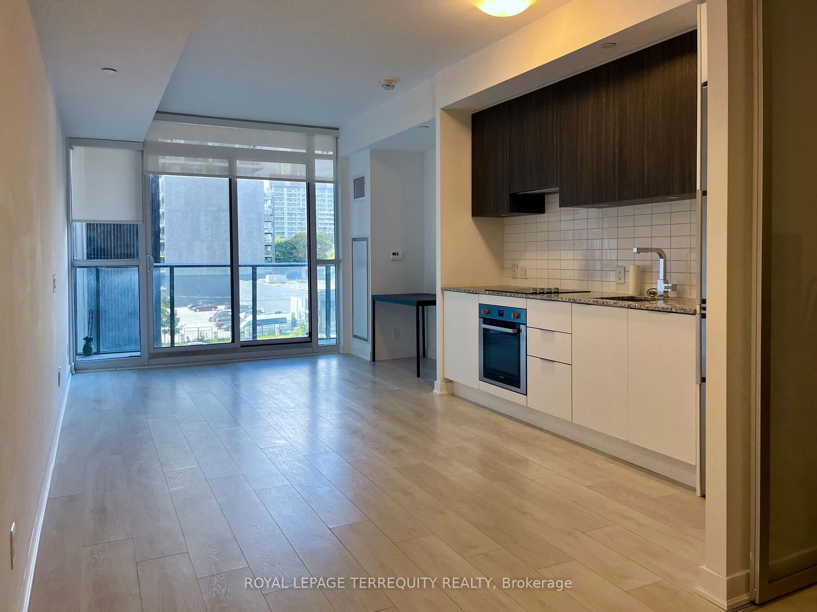 120 Parliament St, unit 423 for sale