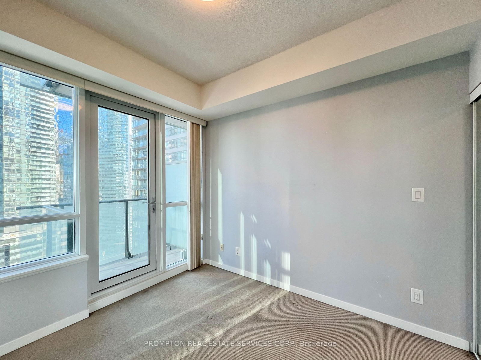 65 Bremner Blvd, unit 1910 for rent