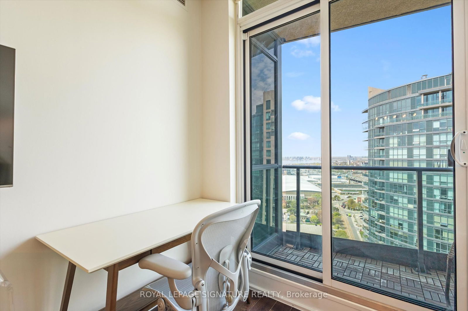 215 Fort York Blvd, unit 3407 for sale