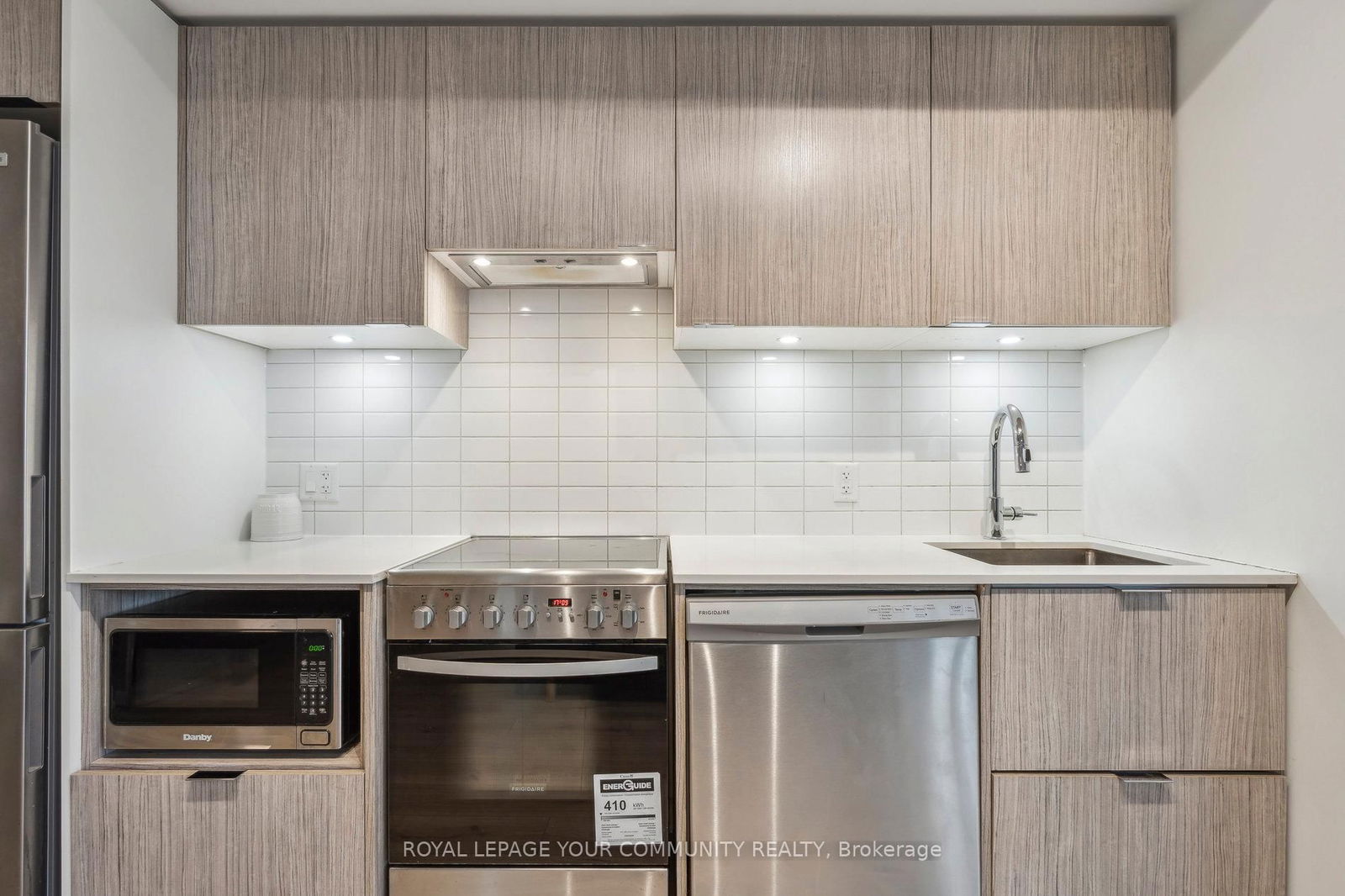 395 Bloor St E, unit 2606 for rent