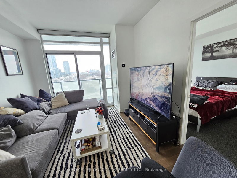 170 Fort York Blvd, unit 813 for rent