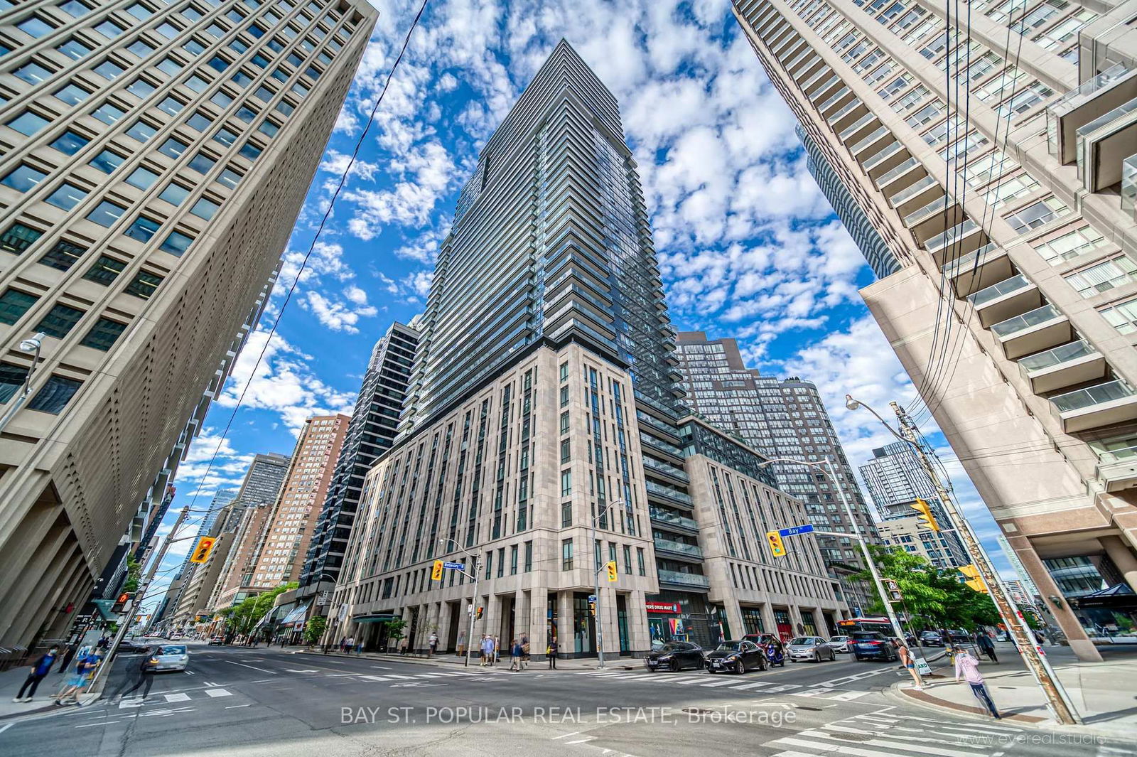 955 Bay St, unit 1310 for rent