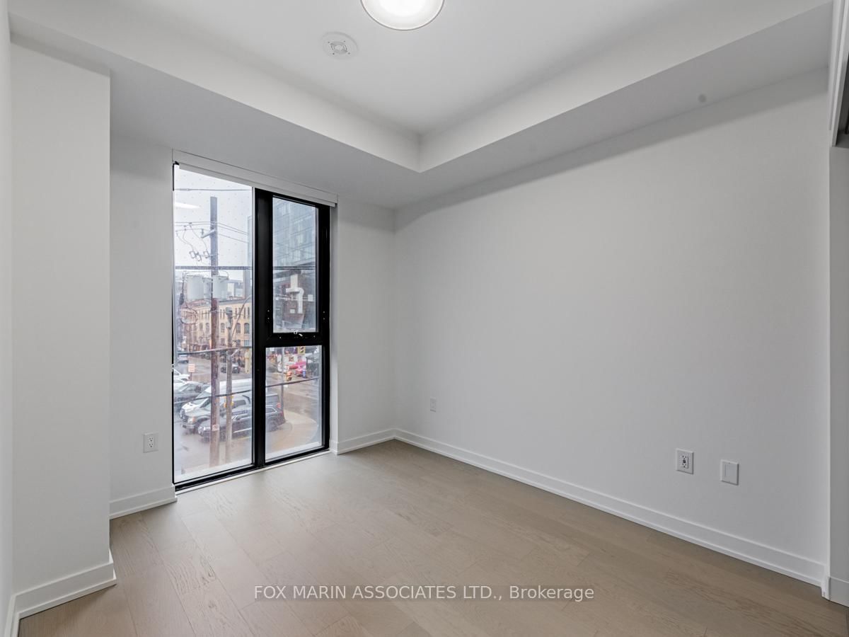 123 Portland St, unit 209 for rent