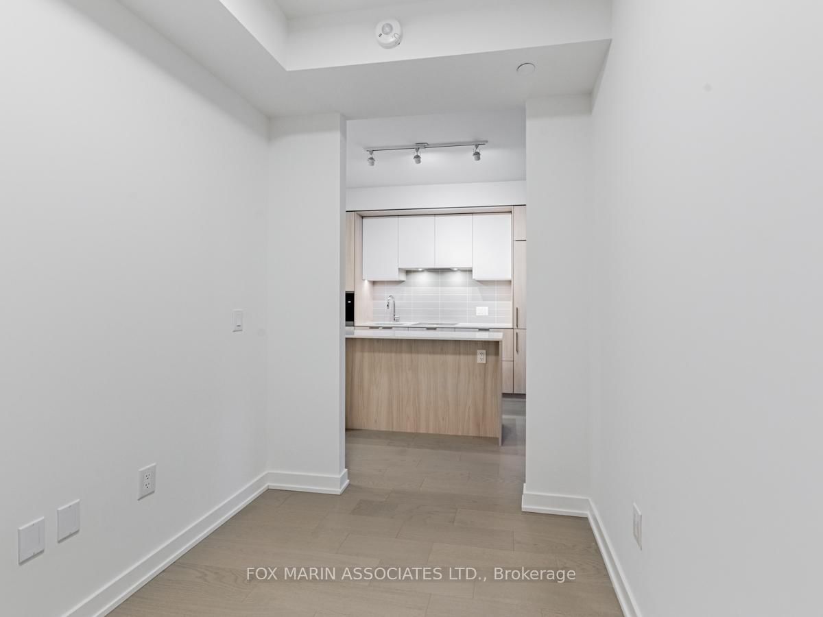 123 Portland St, unit 209 for rent