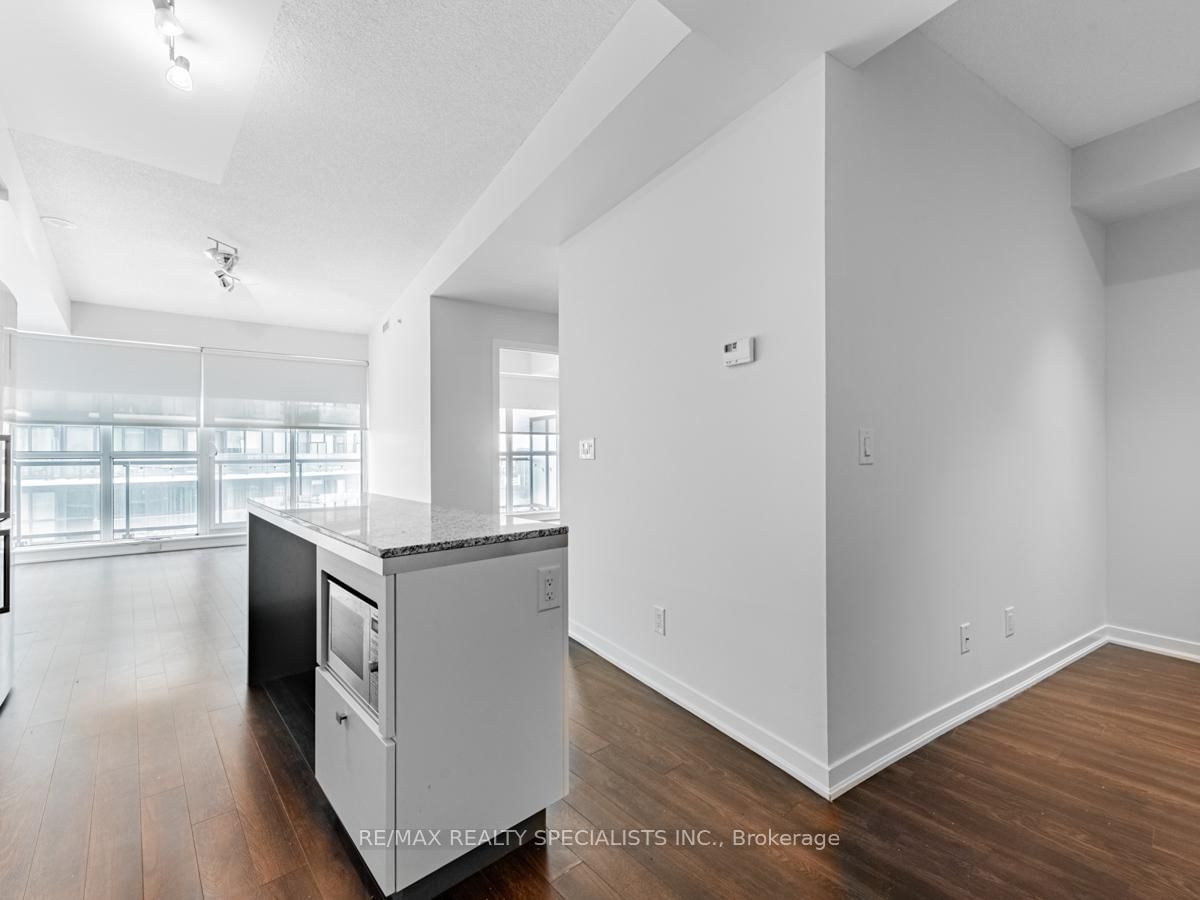 51 East Liberty St, unit 2008 for rent