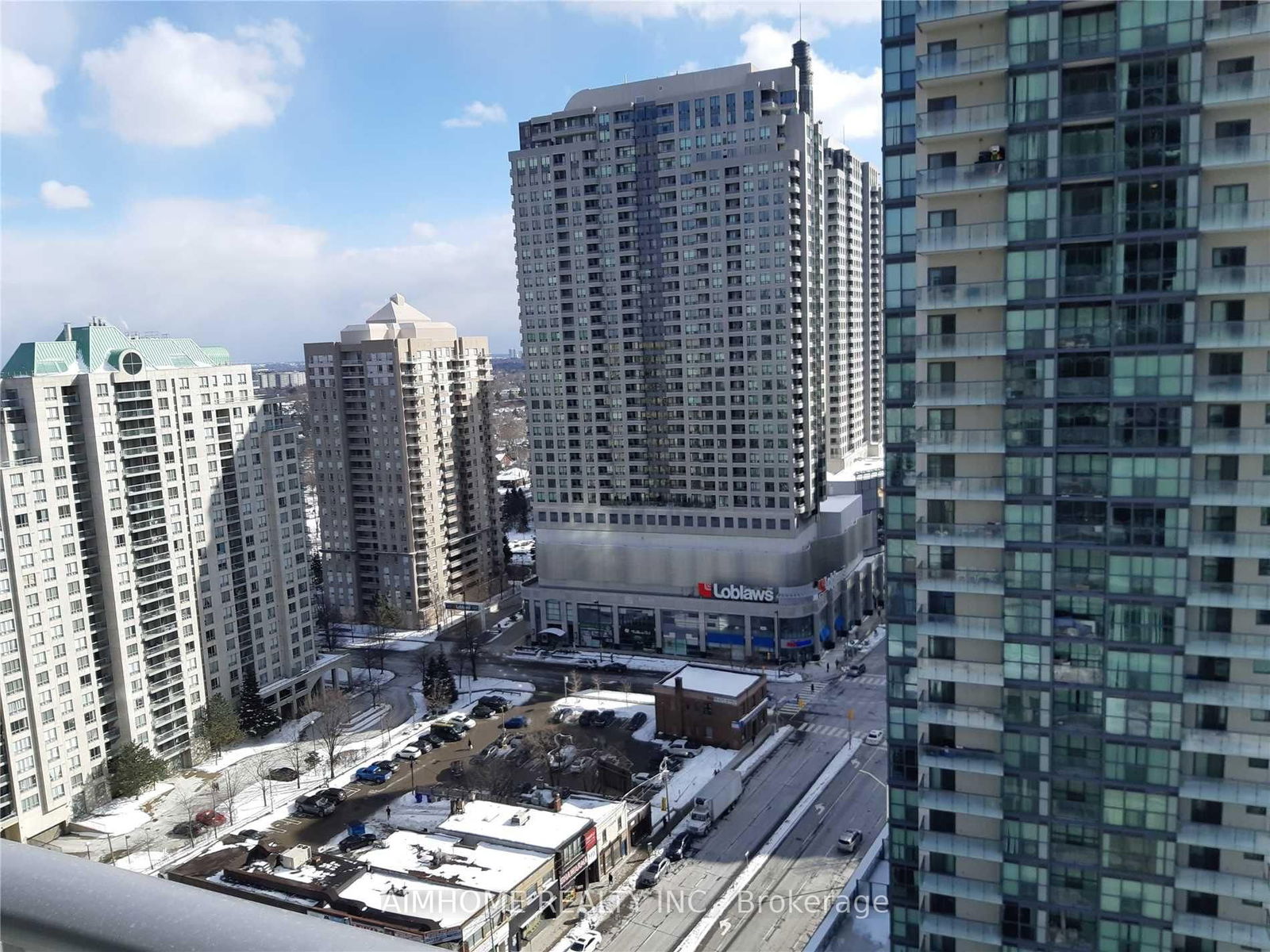 5180 Yonge St, unit 1708 for rent