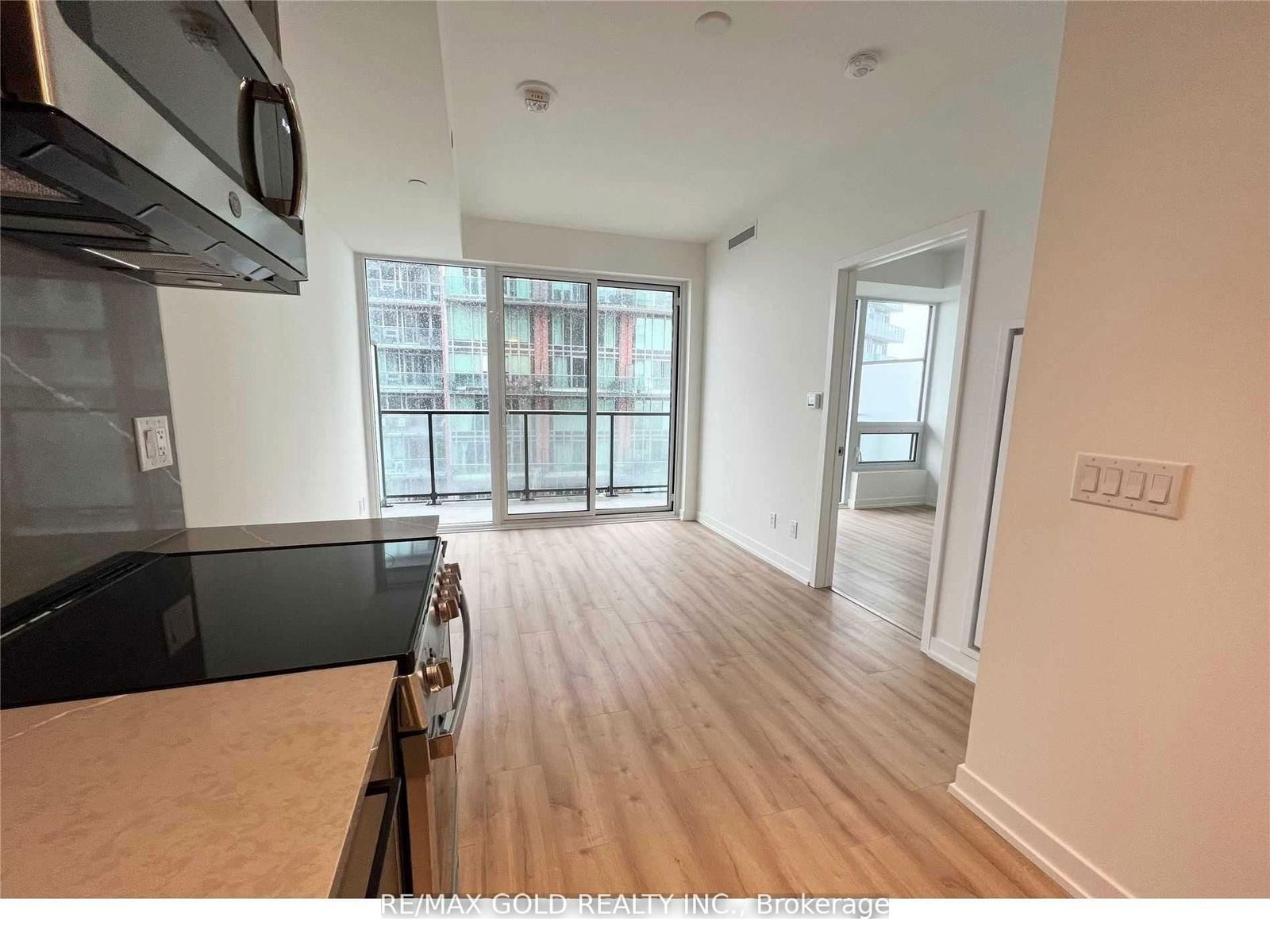 135 East Liberty St E, unit 2507 for rent